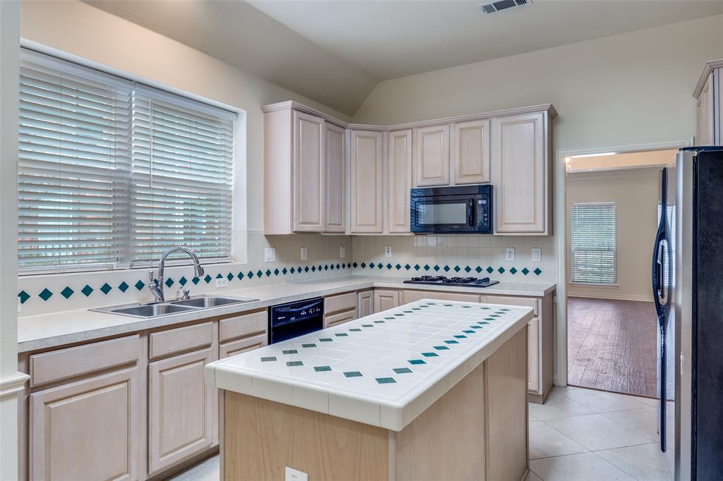 Large kitchen with island