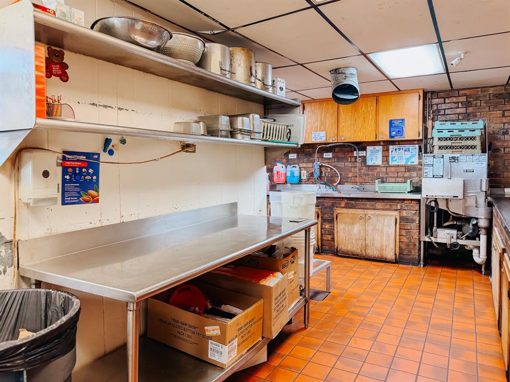 200 St Hwy 31, Trinidad, TX 75758
