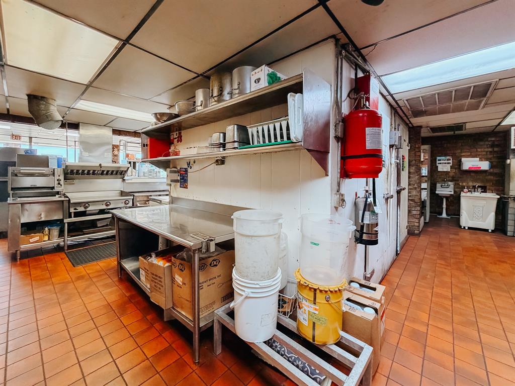 200 St Hwy 31, Trinidad, TX 75758
