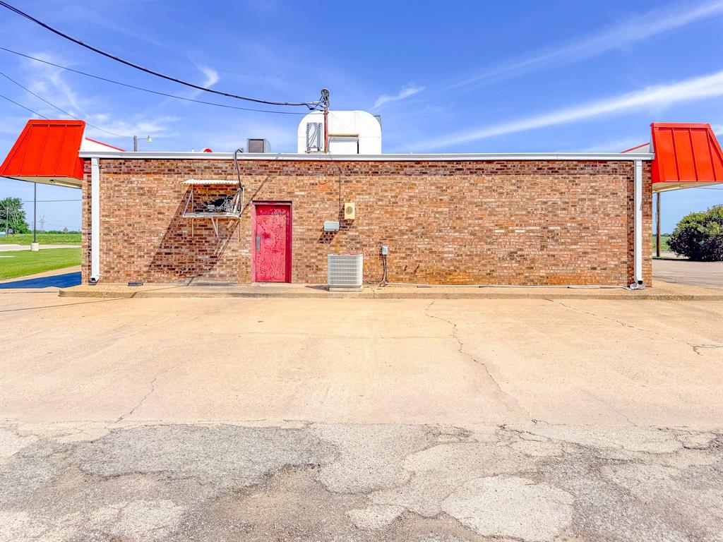200 St Hwy 31, Trinidad, TX 75758