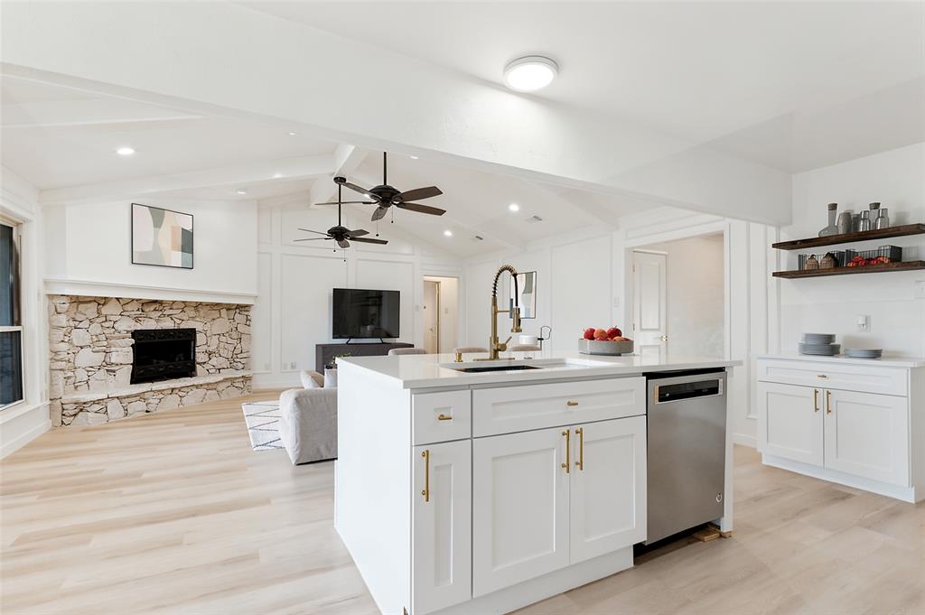 1442 Marlene Place, DeSoto, TX 75115