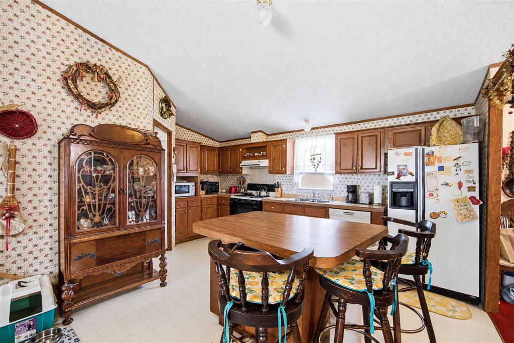 103 Ellis Street, Bardwell, TX 75101