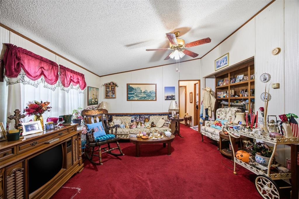 103 Ellis Street, Bardwell, TX 75101