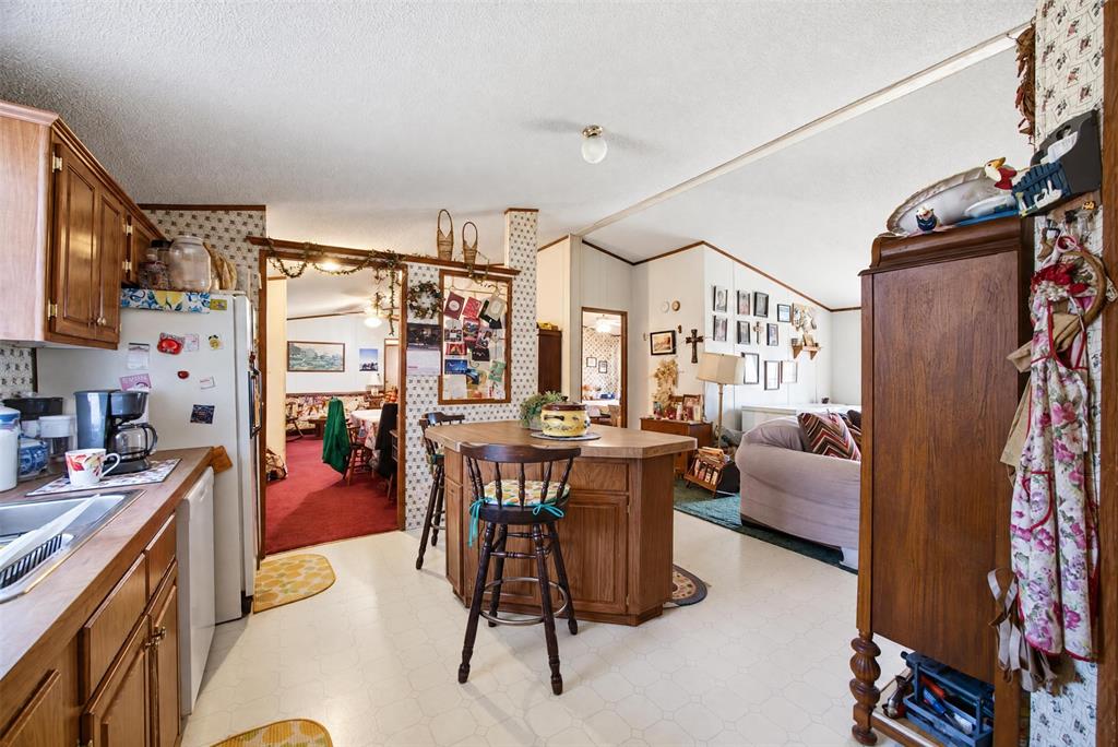 103 Ellis Street, Bardwell, TX 75101