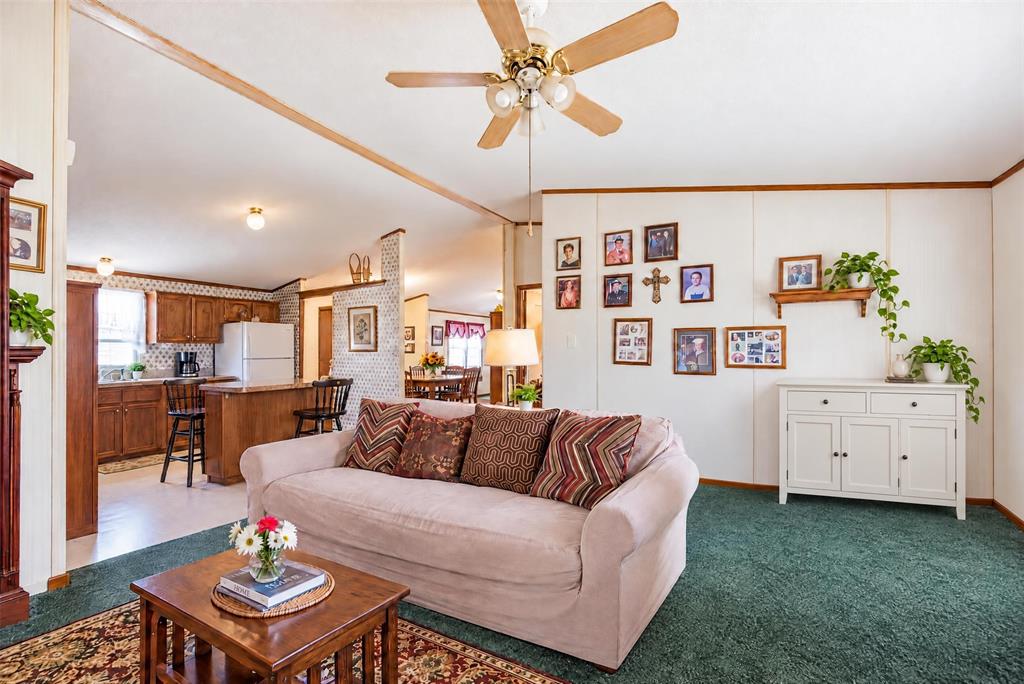 103 Ellis Street, Bardwell, TX 75101