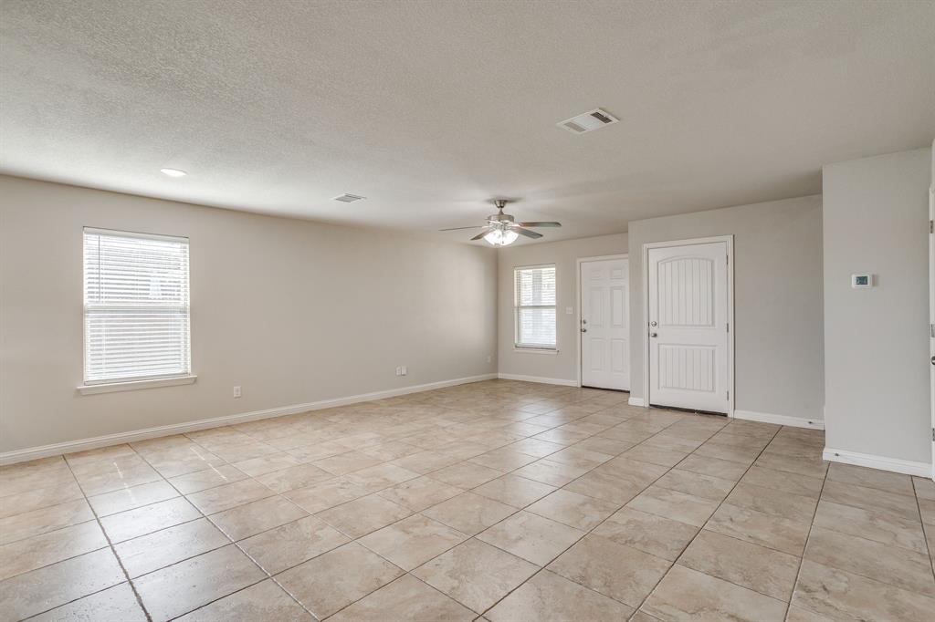 3002 Weave Court, Granbury, TX 76049