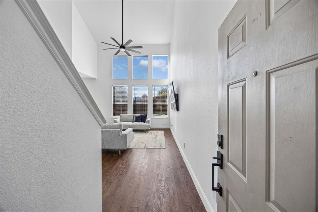 916 Avondale Lane, Plano, TX 75025