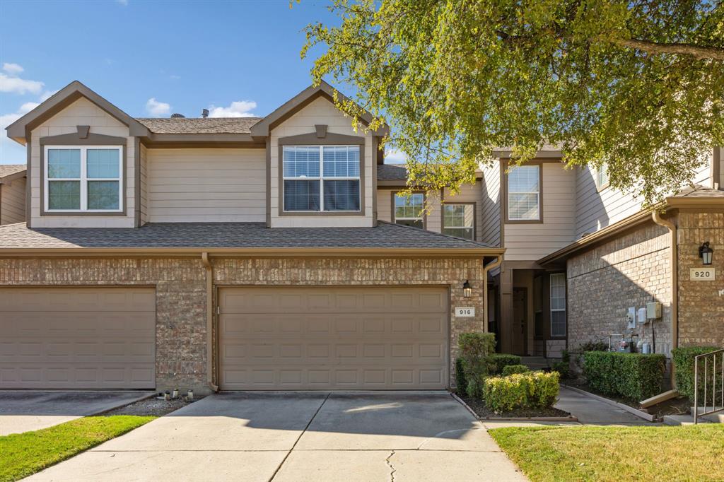 916 Avondale Lane, Plano, TX 75025