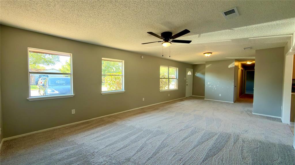 852 Beverly Drive, Terrell, TX 75160 852 Beverly Drive, Terrell, TX 75160