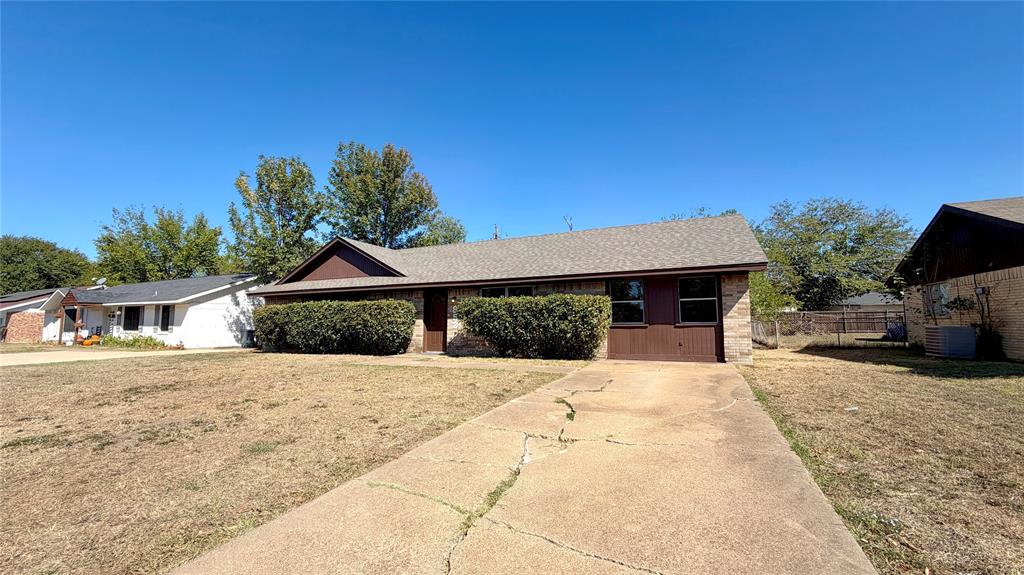 852 Beverly Drive, Terrell, TX 75160 852 Beverly Drive, Terrell, TX 75160