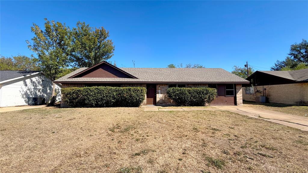 852 Beverly Drive, Terrell, TX 75160 852 Beverly Drive, Terrell, TX 75160