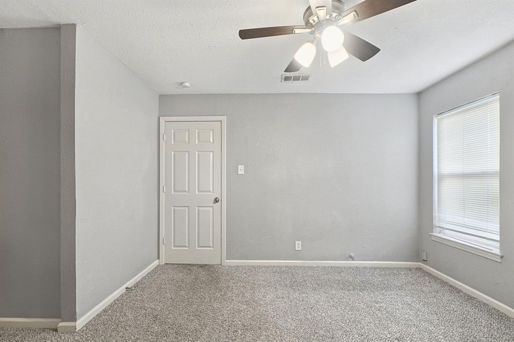 2502 Costa Mesa Drive, Dallas, TX 75228