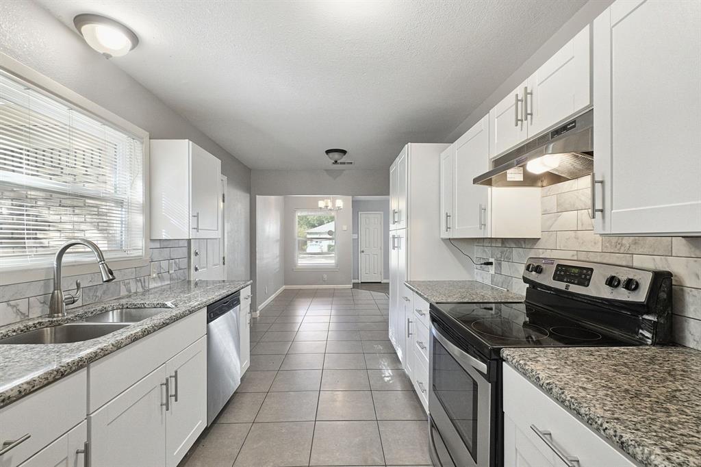 2502 Costa Mesa Drive, Dallas, TX 75228