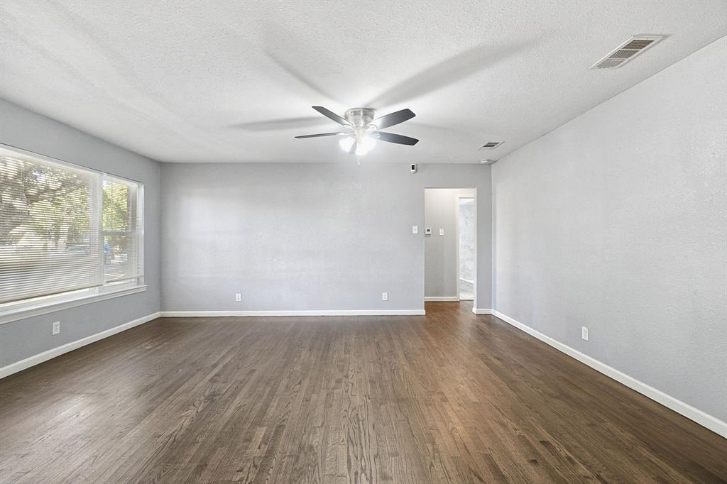 2502 Costa Mesa Drive, Dallas, TX 75228 2502 Costa Mesa Drive, Dallas, TX 75228