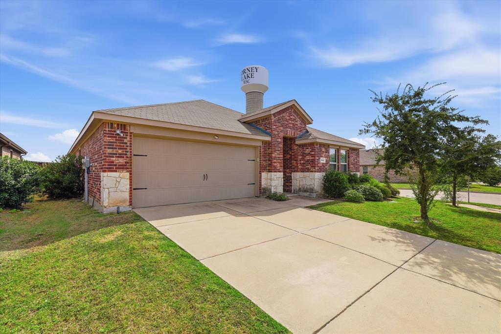 2267 Vance Drive, Forney, TX 75126 2267 Vance Drive, Forney, TX 75126