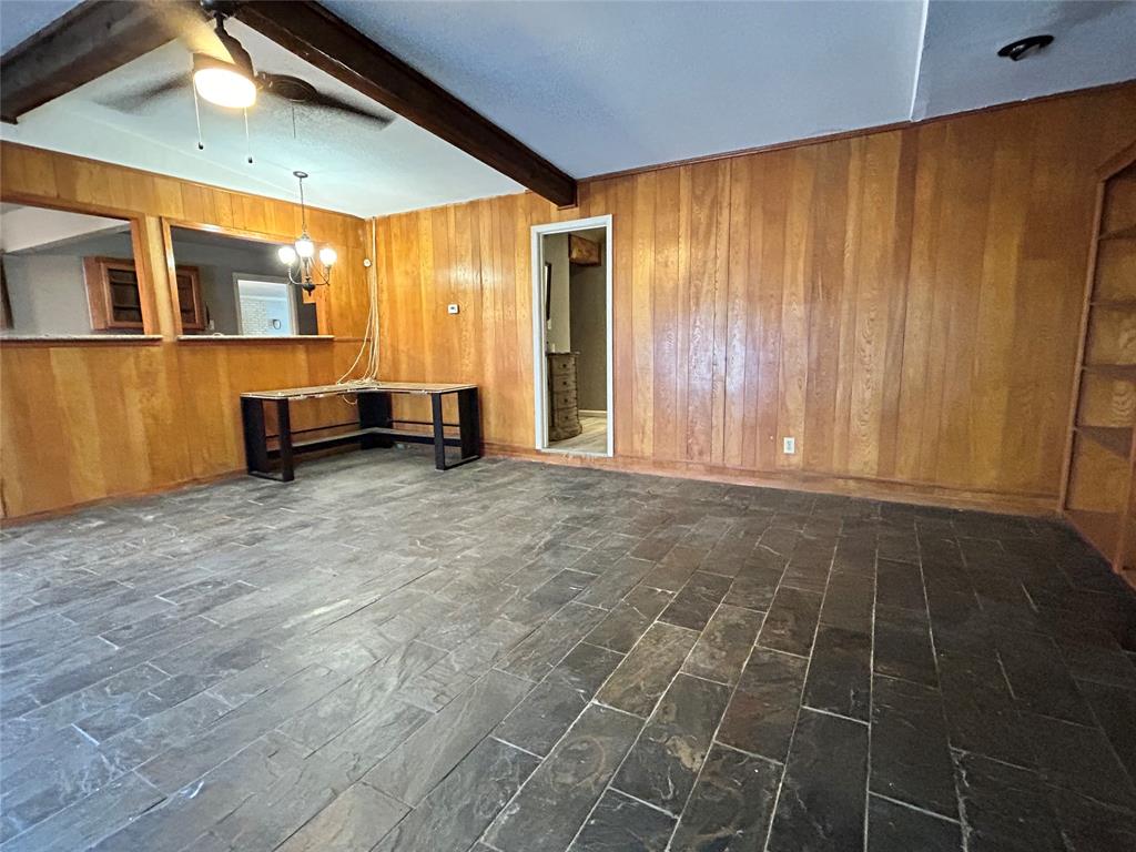 8427 Honeysuckle Lane, Dallas, TX 75241