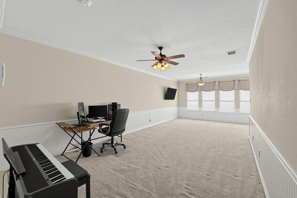 210 Black Walnut Drive, Garland, TX 75044