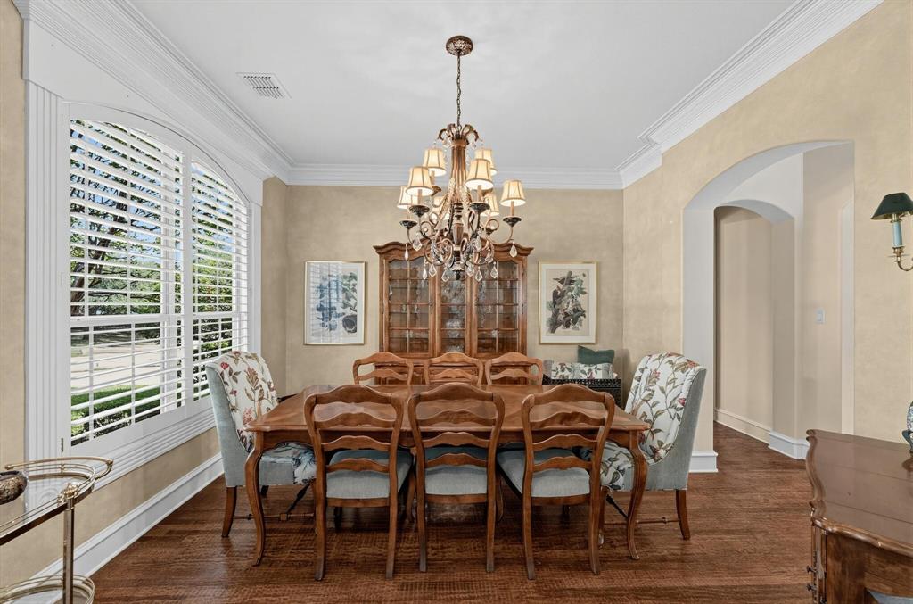 210 Black Walnut Drive, Garland, TX 75044