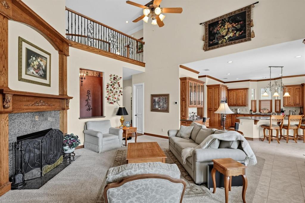 210 Black Walnut Drive, Garland, TX 75044
