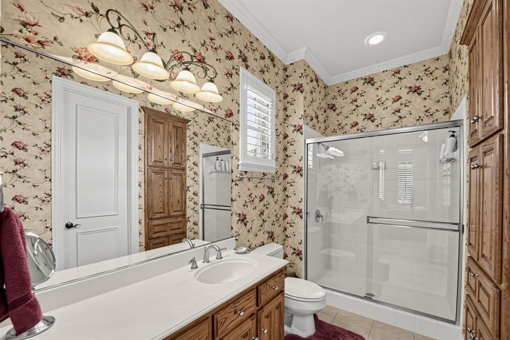 210 Black Walnut Drive, Garland, TX 75044