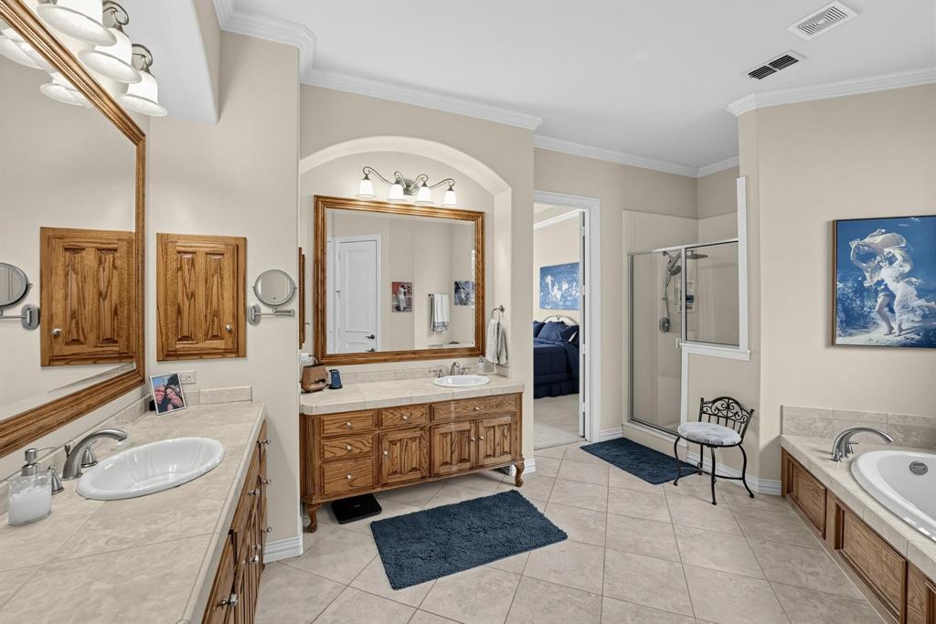 210 Black Walnut Drive, Garland, TX 75044