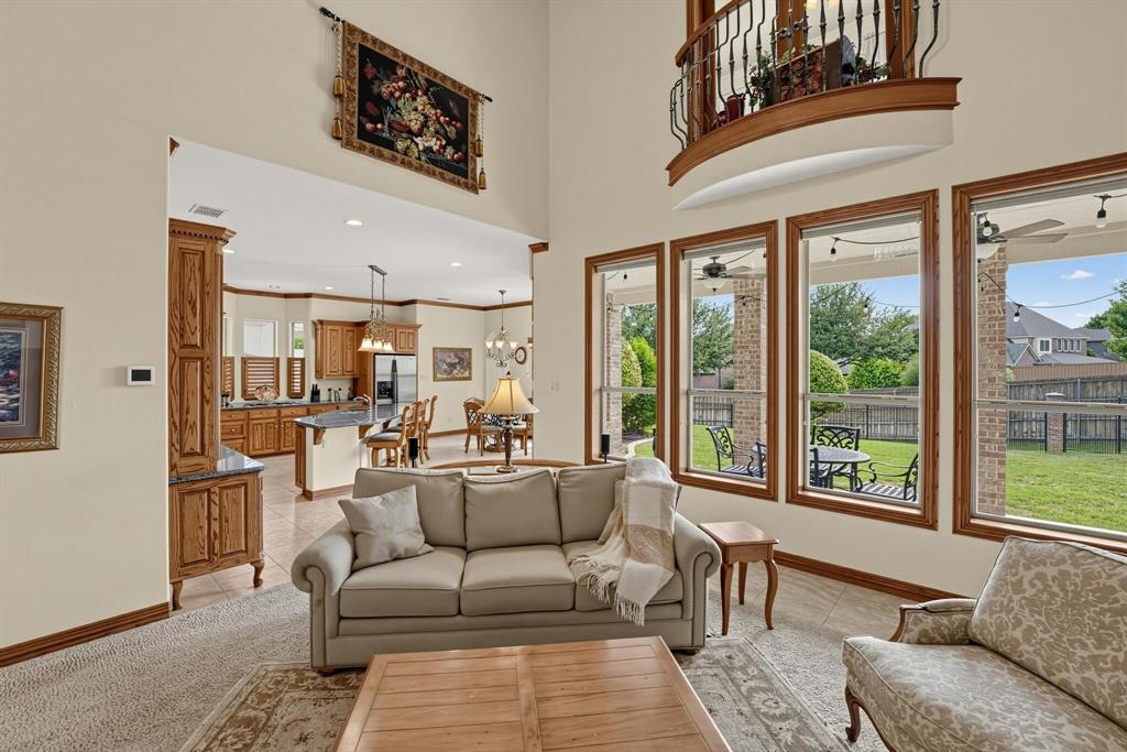 210 Black Walnut Drive, Garland, TX 75044