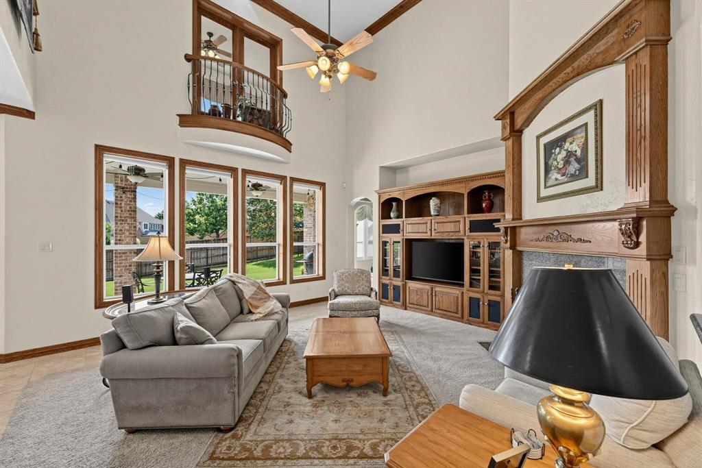 210 Black Walnut Drive, Garland, TX 75044