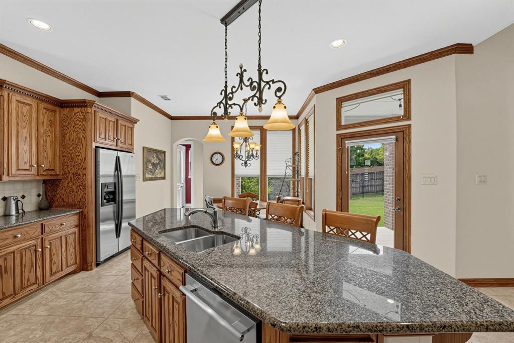 210 Black Walnut Drive, Garland, TX 75044