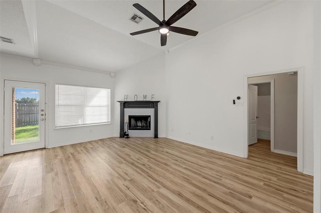 10100 Seville Court, Waco, TX 76708 10100 Seville Court, Waco, TX 76708