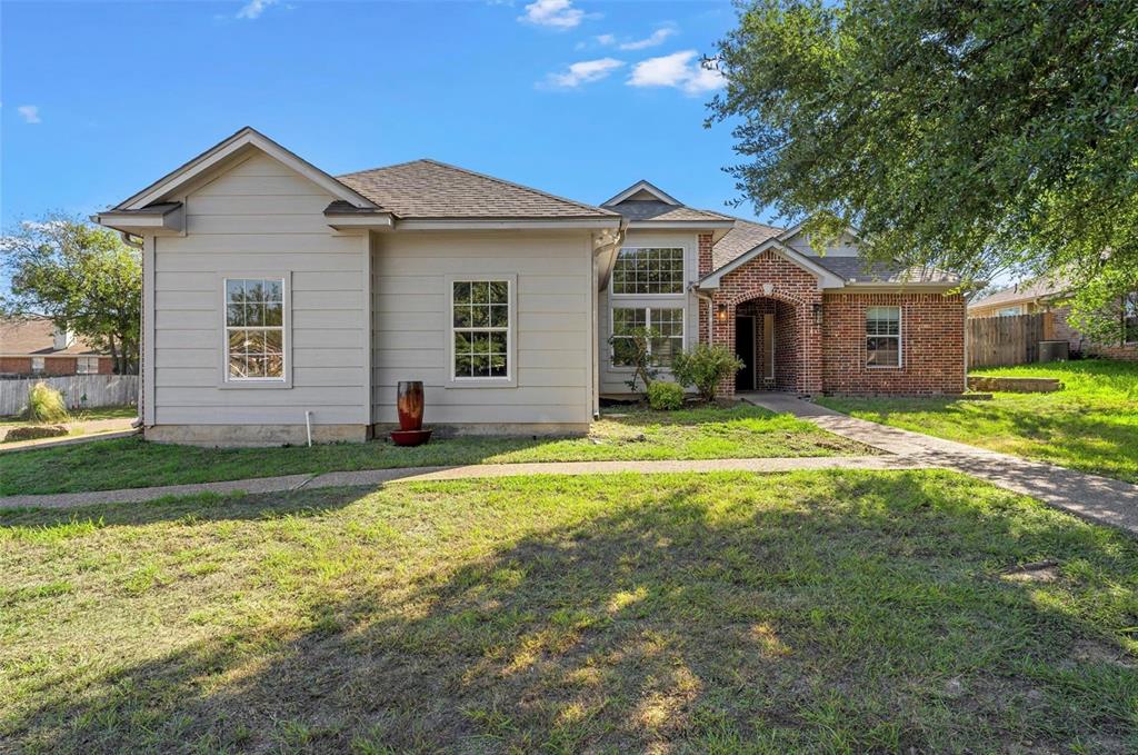 10100 Seville Court, Waco, TX 76708 10100 Seville Court, Waco, TX 76708
