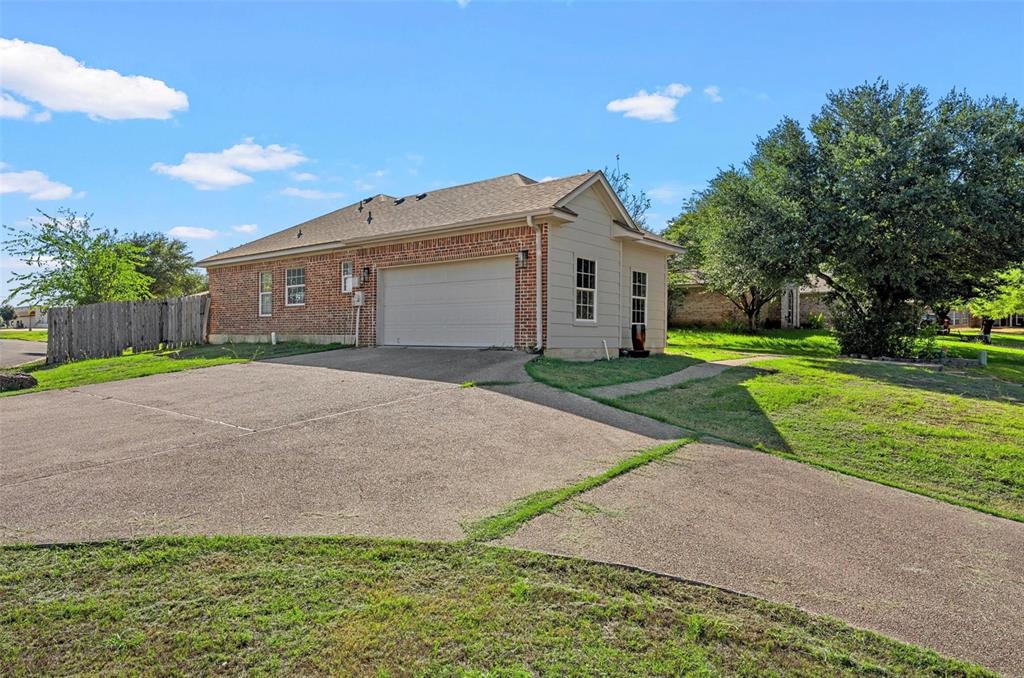 10100 Seville Court, Waco, TX 76708