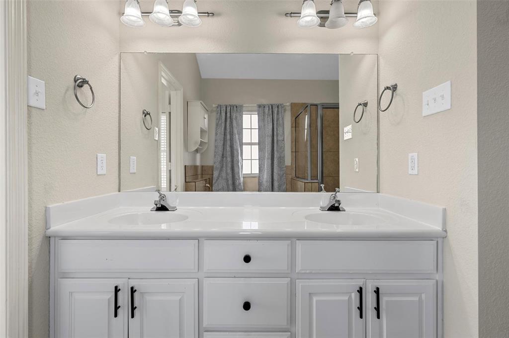 10100 Seville Court, Waco, TX 76708