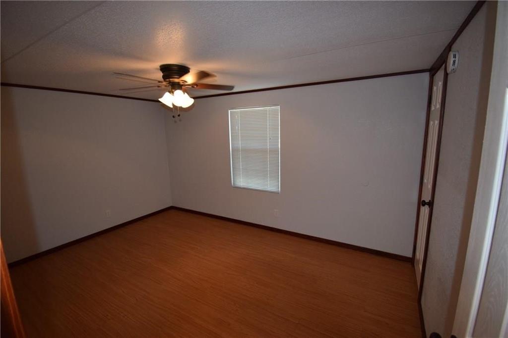 6814 Smoke Lane, Scurry, TX 75158