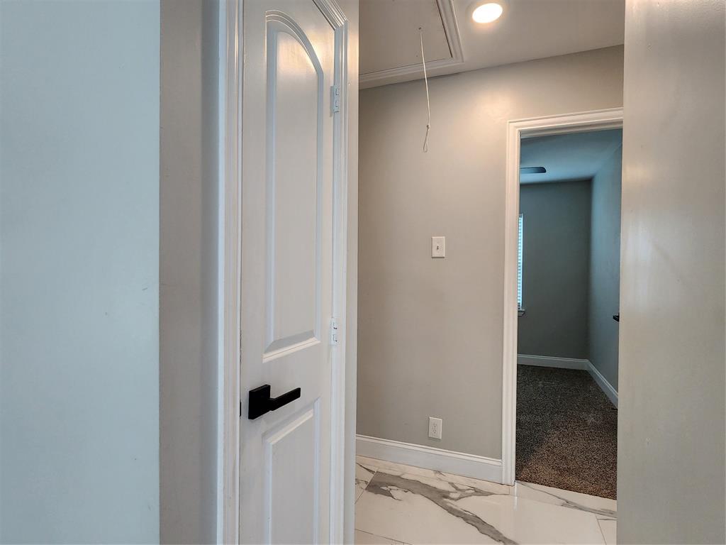 1212 Ridgeview Street, Mesquite, TX 75149