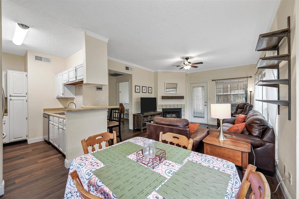 7151 Gaston Avenue, #1001, Dallas, TX 75214