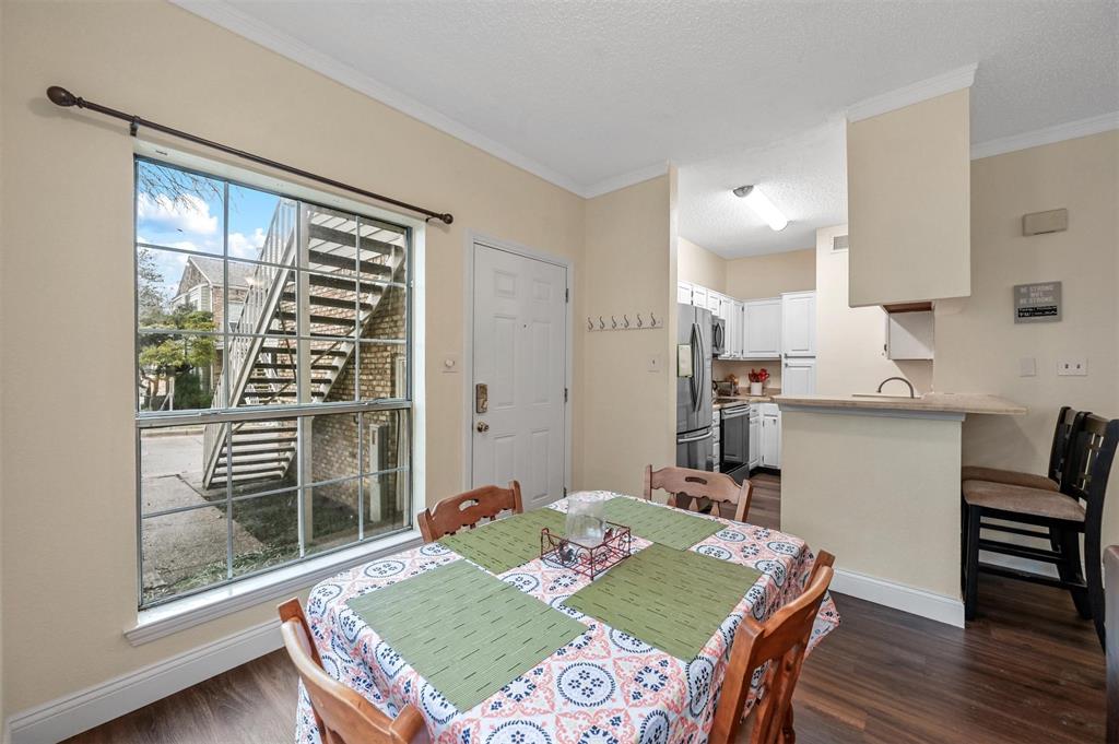 7151 Gaston Avenue, #1001, Dallas, TX 75214