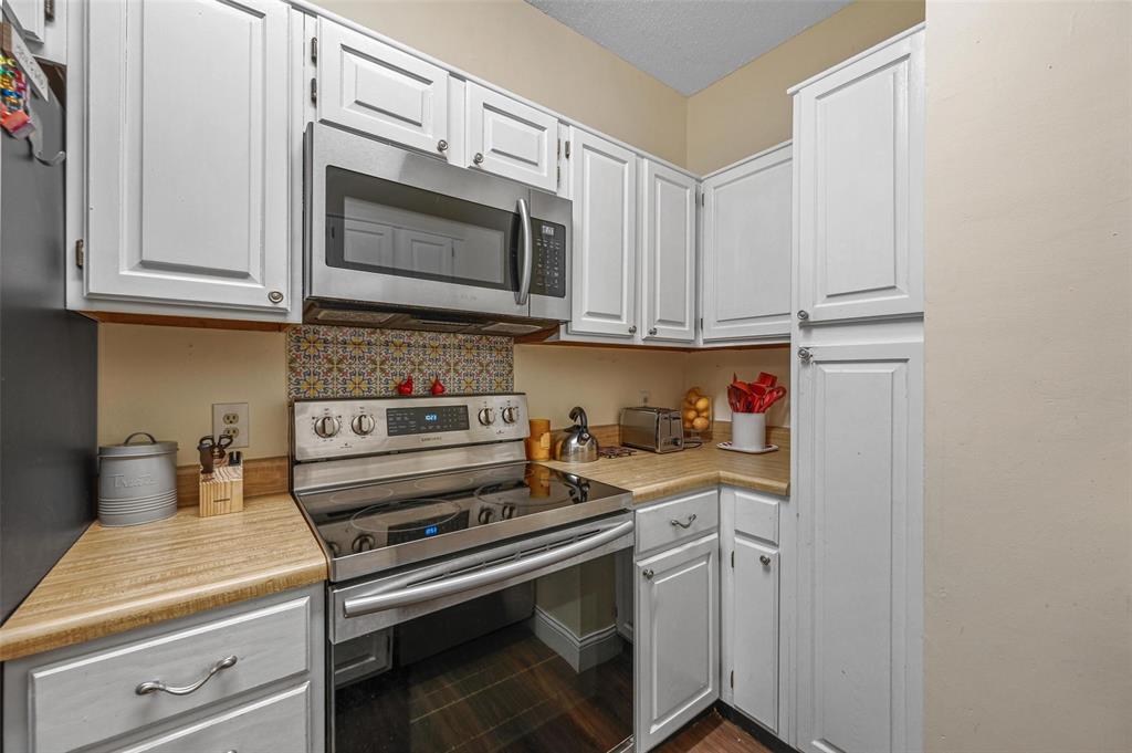 7151 Gaston Avenue, #1001, Dallas, TX 75214