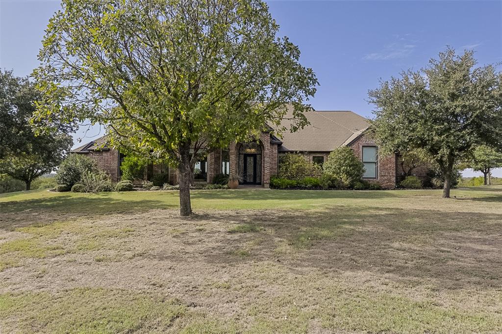 966 Sugar Ridge Road, Ennis, TX 75119