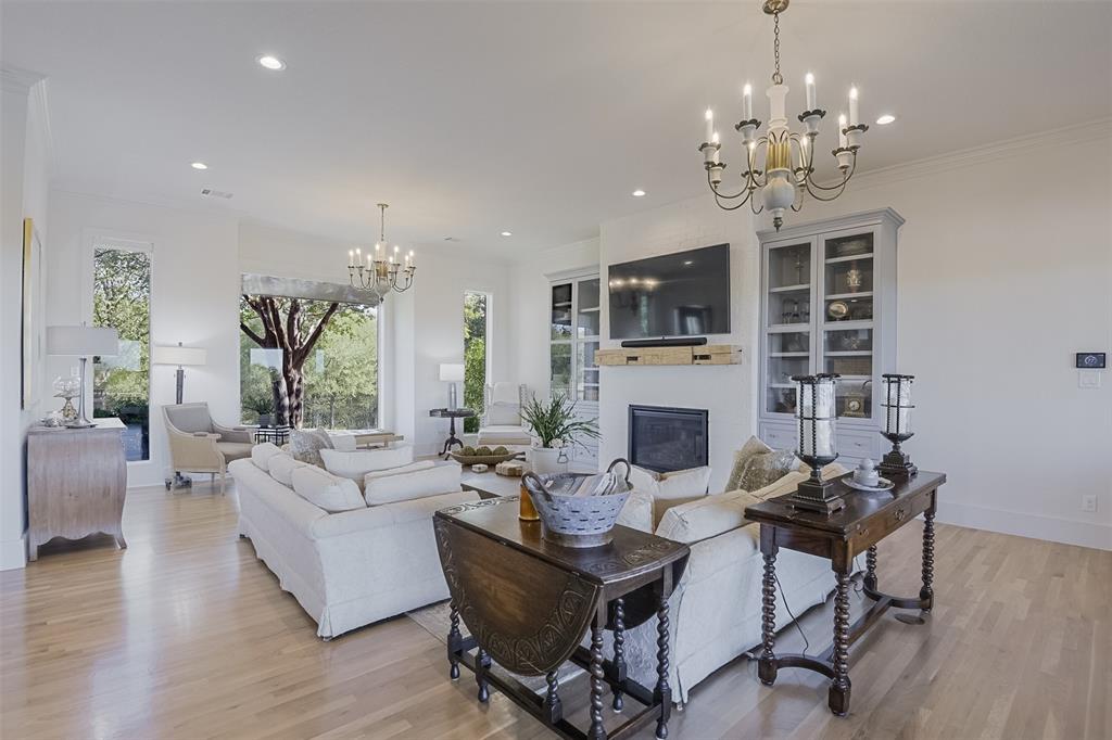 966 Sugar Ridge Road, Ennis, TX 75119