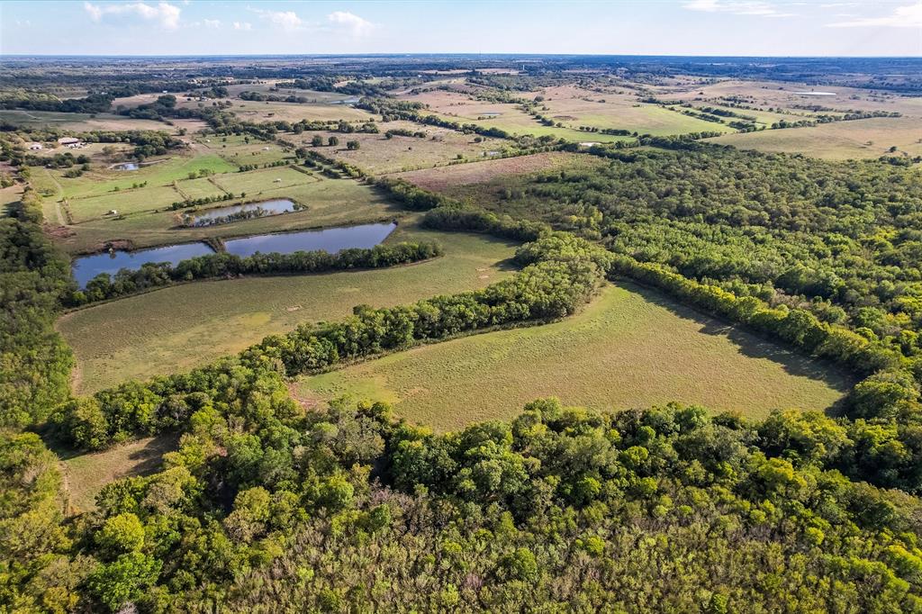 966 Sugar Ridge Road, Ennis, TX 75119