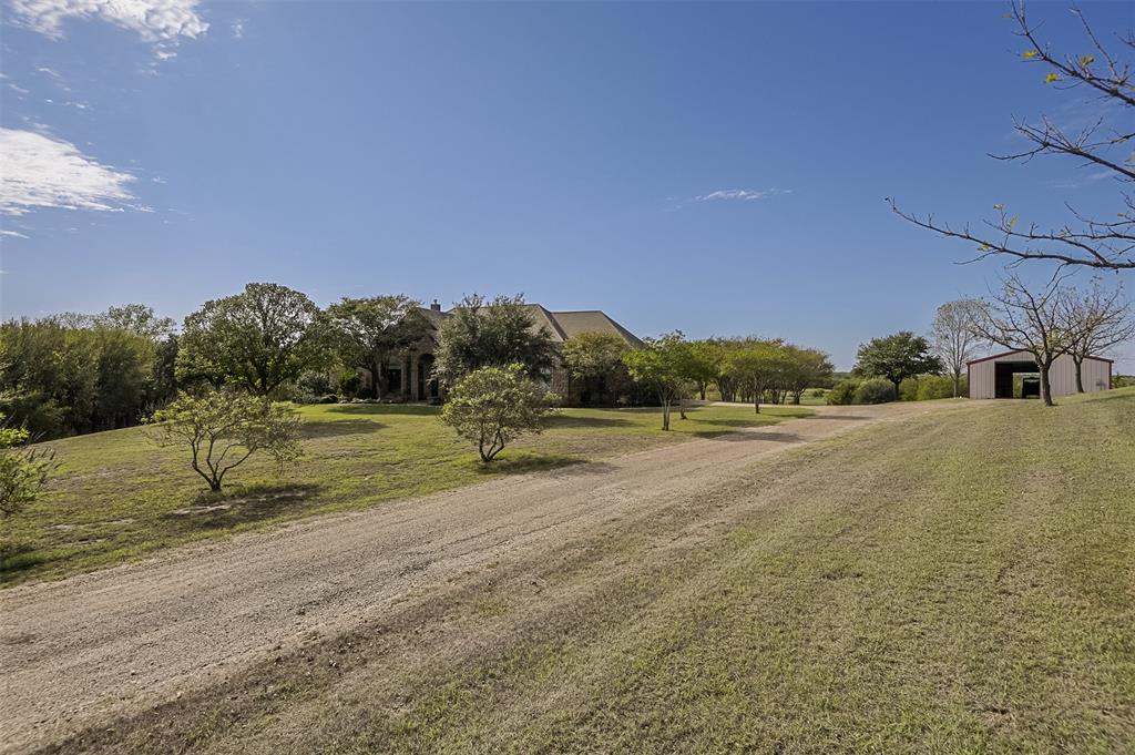 966 Sugar Ridge Road, Ennis, TX 75119
