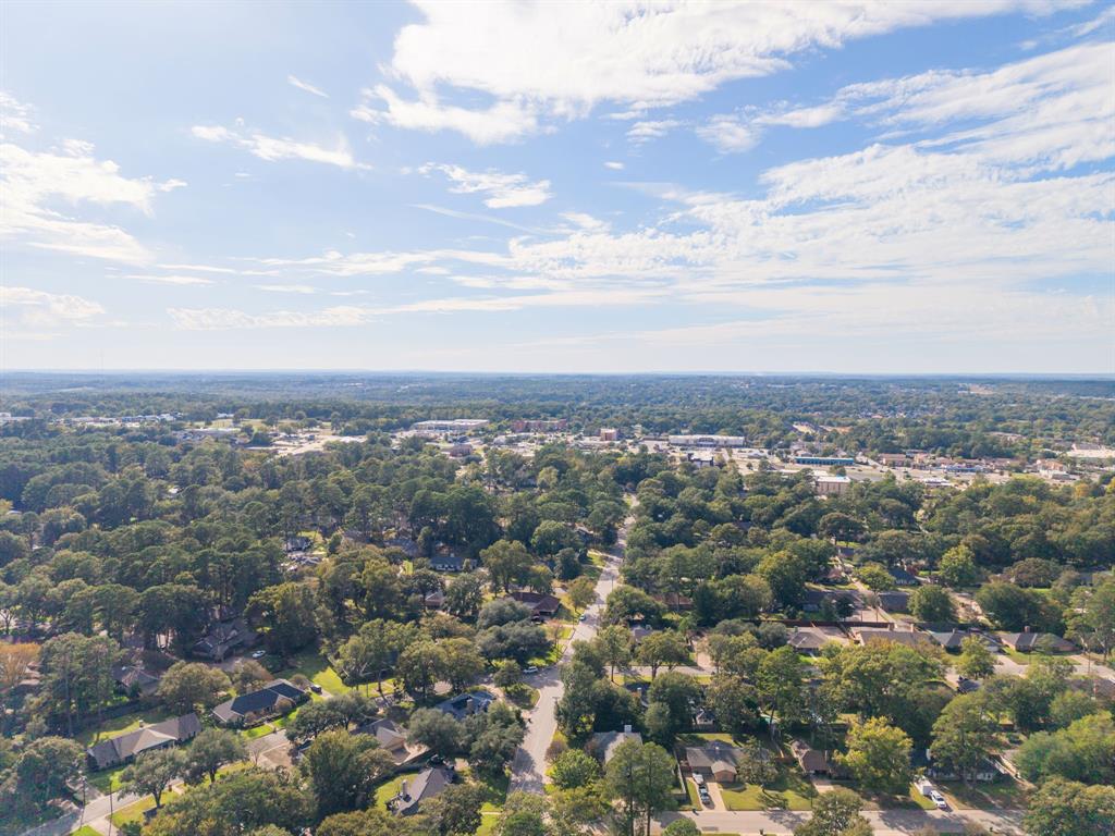 8307 Oxford Drive, Tyler, TX 75703