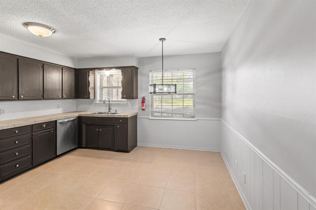 8307 Oxford Drive, Tyler, TX 75703