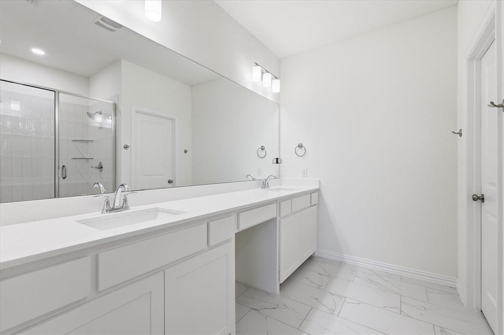2537 Buttonbush Lane, Garland, TX 75042