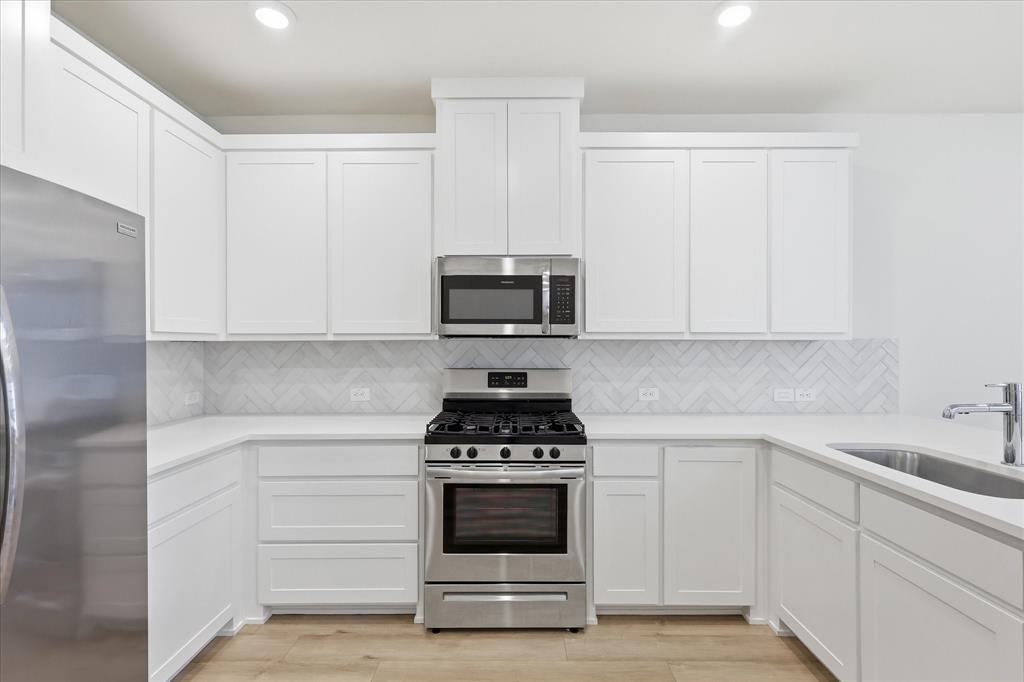 2537 Buttonbush Lane, Garland, TX 75042
