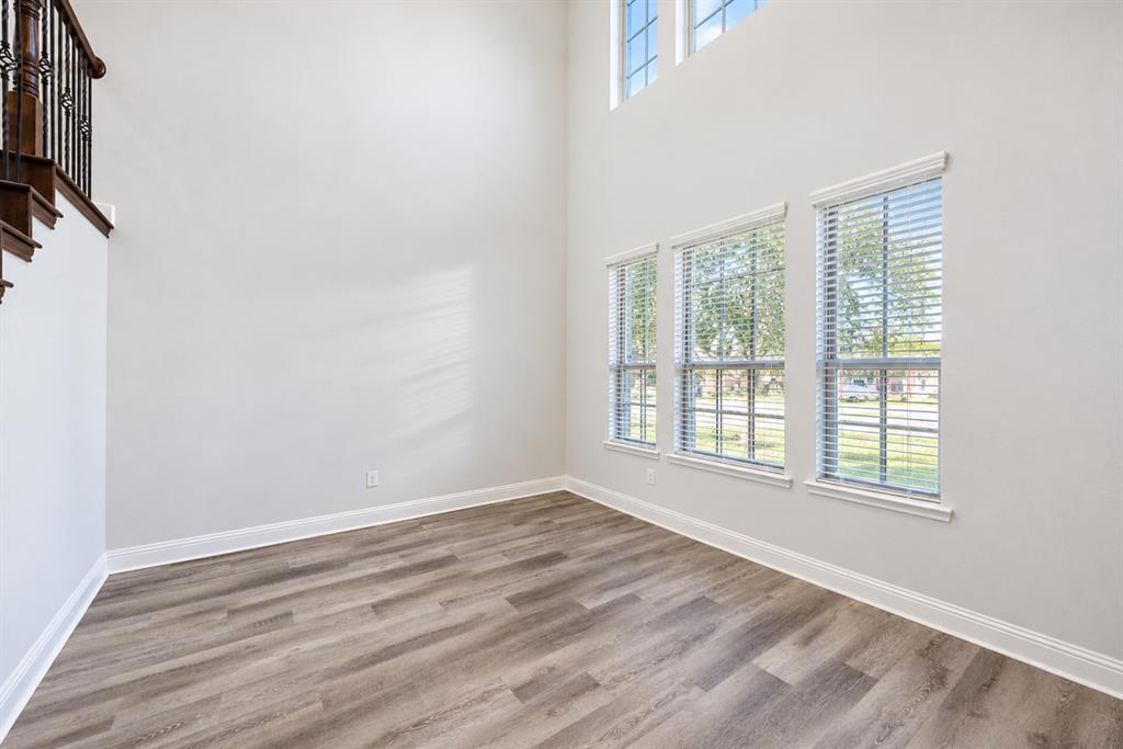 329 Noel Drive, McKinney, TX 75072