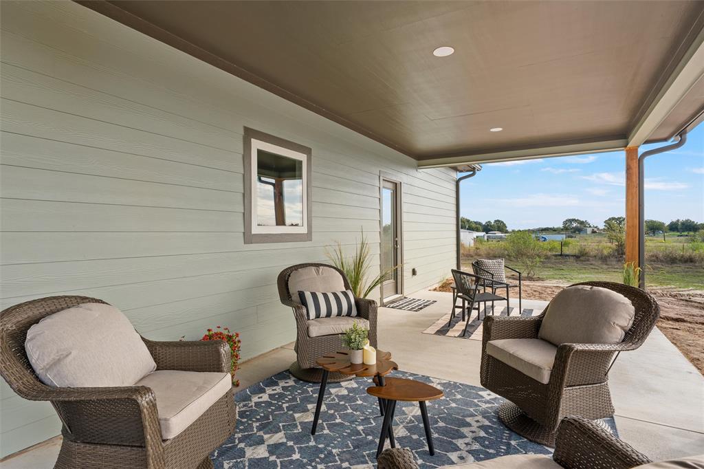 1025 Wyatt Lane, McGregor, TX 76657