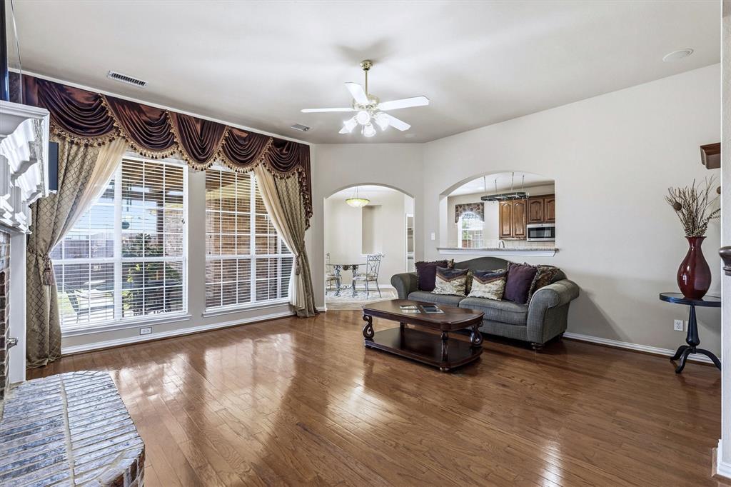 4136 Silverthorne Street, Richardson, TX 75082