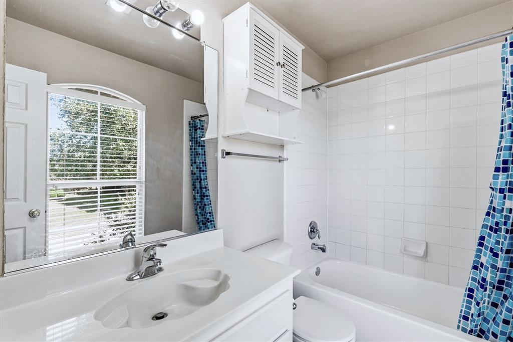 4136 Silverthorne Street, Richardson, TX 75082