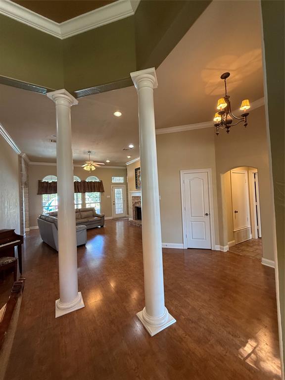 107 Pinnacle Court, Woodway, TX 76712